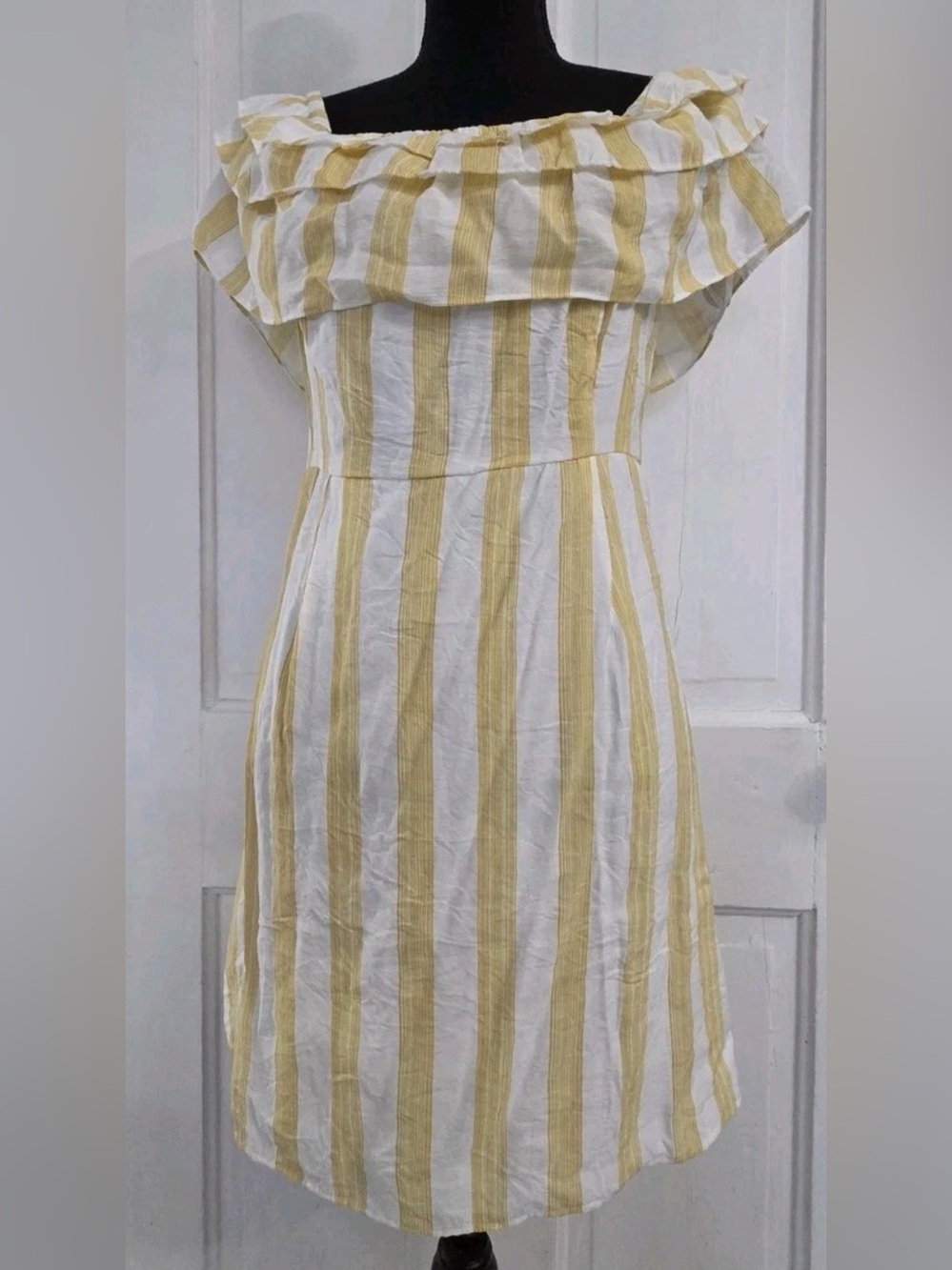 Lulu's Yellow & White One-Shoulder Ruffle Stripe Dress